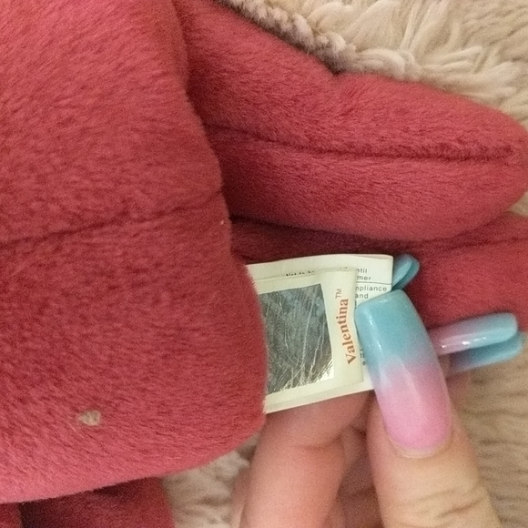 Valentina - Picture 3 of 4